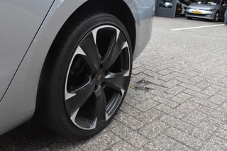SEAT Leon Sportstourer 1.5 eTSI Style Automaat | Navigatie | Cruise | Cupra Velgen | 12 mnd BOVAG garantie | Whatsapp 06-53188999 / 13