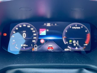 Renault Captur 1.3 TCe 160 EDC R.S. Line  | Automaat | All Seasons | Navigatie | Groot Scherm | Achteruitrijcamera + Parkeersensoren | Draadloze Telefoonlader | Climate Control | Luxe Pook | Apple CarPlay/Android Auto / 26