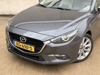 Mazda 3 Sedan 2.0 SkyActiv-G Leder HUD 18' Camera Keyless Navi Cruise Clima / 2