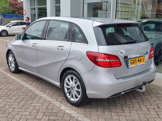 Mercedes-Benz B-Klasse 200 PRESTIGE AUTOMAAT  Pano | Dodehoeksensoren | Clima | Trekhaak / 4