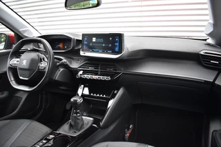 Peugeot 208 1.2 PURETECH ALLURE NAVI + APP CONNECT / ECC / PDC / LED PAKKET / 41