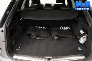 Audi Q5 50 TFSI e S Ed. PHEV|Quattro|300PK|PANO|MATRIX|SOH95% / 17