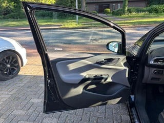 Opel Corsa 1.0 Turbo Innovation  Alu wielen/Airco/CV/El.ramen / 10