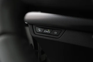 BMW iX1 eDrive20 67 kWh  M-sport, Stoelen, Virtual, Climate, / 44