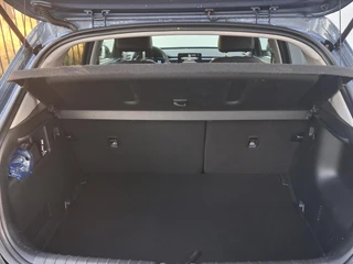 Kia Stonic 1.0 T-GDi MHEV 100pk GT-PlusLine / 18