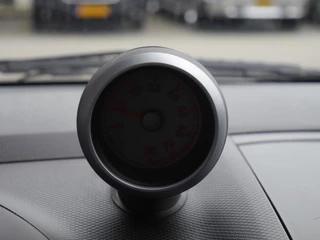 Opel Agila 1.0 Berlin | 1e eigenaar | Trekhaak voor fietsendrager | Dealer onderhouden | Lichtmetalen velgen | Airco | Extra getint glas | Hoge instap / 19
