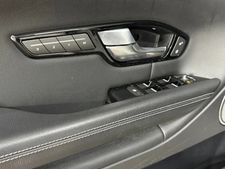 Land Rover Range Rover Evoque 2.0 Si4 HSE Dynamic Panorama | Leder | Camera | LED | Trekhaak | 4WD | Stoelverwarming | NAP | / 47