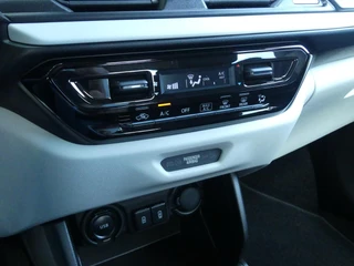 Suzuki Swift 1.2 Select Smart Hybrid Camera, Apple Carplay/Android Auto, Stoelverw., Lichtmetalen velgen / 27