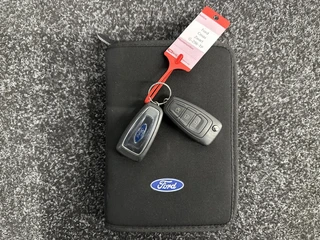 Ford C-Max 1.0 Titanium AIRCO CRUISE LM. / 37