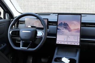 Jaecoo 7 Exclusive Automaat, Schuif-Kanteldak, 1500 KG trekgewicht, Navigatie, 19" LM velgen, Elektrische achterklep, Luxe lederen bekleding, 7 jaar garantie / 13