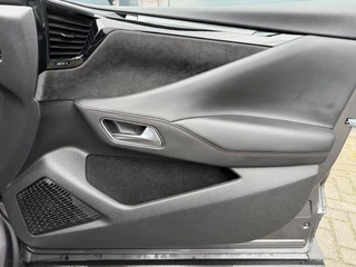 DS DS 4 225pk E-Tense Performance Line (Camera - LED Matrix - Adaptieve Cruise Controle - Keyless Entry - 19"- Automatische Airco - Navigatie - Apple Carplay) / 40