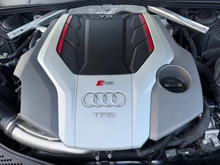 Audi A4 Avant 2.9 TFSI RS 4 quattro / Pano / Keramisch / ABT / Top View / Head-Up / Milltek / 62