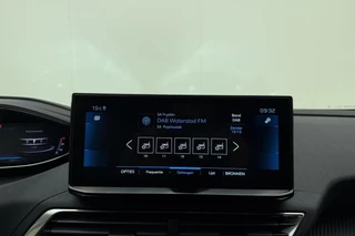 Peugeot 5008 1.2 Hybrid 136pk Allure Pack Business | Autmaat | 7 Zits | Achteruitrij camera | Elektrische achterklep | 18inch LichtMetalen Velgen / 21