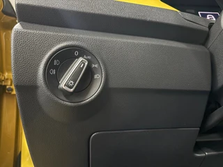 Volkswagen T-Roc 1.0 TSI Style/ NL auto/ Parkeersensoren/ Navi/ LMV / 13