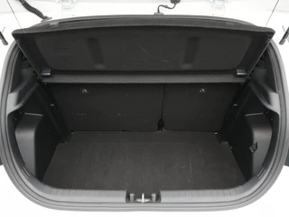Hyundai i20 1.2 N Line | Navigatie | Private lease 409,- p.m. | / 15