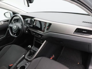 Volkswagen Polo 1.0 TSi R-Line | Adaptive Cruise | Climatronic | CarPlay | Parkeersensoren | Navigatie | 16 Inch | 98.183 Km !! / 37