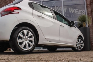 Peugeot 208 1.2 PureTech Active | Cruise control | Bluetooth | Navigatie | Airco | Start/stop | Boordcomputer | Origineel / 39