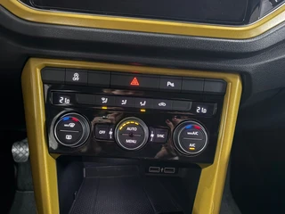 Volkswagen T-Roc 1.0 TSI Style/ NL auto/ Parkeersensoren/ Navi/ LMV / 26