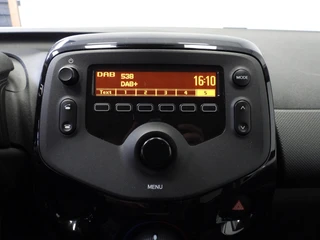 Citroen C1 1.0 VTi Feel Comfort AIRCO/BLUETOOTH! / 8