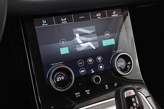Land Rover Range Rover Evoque 1.5 P300e AWD SE Leder Memory Stuur-Stoelverwarming Camera / 25