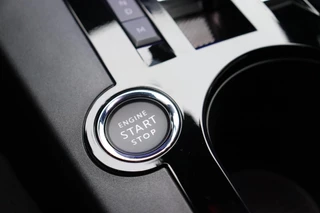 Lancia Ypsilon 1.2 Turbo Hybrid HF Line 110pk / 17