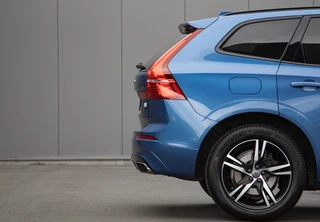 Volvo XC60 T6 Plug-in hybrid AWD R-Design Panorama|H/K Audio / 14