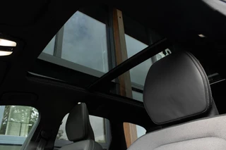 Volvo XC60 2.0 T6 PHEV Long range AWD R-Design|360 Camera|Trekhaak|Harmann|HUD|Stoel+Stuurverwarming| / 33