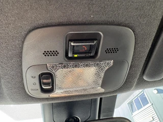 Toyota Aygo X 1.0 VVT-i MT Limited NL-AUTO 1E EIGENAAR CLIMA AD-CRUISE JBL-AUDIO APPLE/ANDROID CAMERA LM-VELGEN LED BI-TONE DRAADLOOS-LADEN / 24