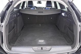 Peugeot 308 SW 1.2 PureTech Allure Pack Business | Apple carplay | Cruise control | Climate control | Navigatie | Lichtemetalen velgen | Camera | PDC | / 11