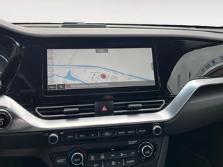 Kia e-Niro DynamicPlusLine 64 kWh | Elektrisch schuifdak | Keyless entry | Stoelverwarming / 19