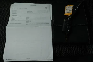 Volkswagen T-Roc 1.5 TSI 150pk DSG Sport Black Style Keyless Camera Virtual Cockpit Navigatie / 40
