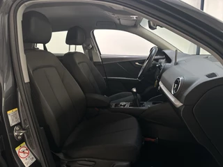 Audi Q2 30 TFSI Pro Line App-Connect DAB+ Climate Control / 6