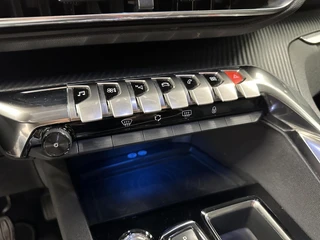 Peugeot 3008 1.2 PureTech Allure TREKHAAK NAVI CARPLAY LM CRUISE ECC. / 40
