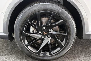 CUPRA Formentor 1.4 TSI e-Hybrid Panoramadak Achteruitrijcamera Apple CarPlay / 23