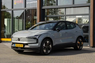 Volvo EX30 Single Motor Extended Range Plus 69 kWh Harman|Camera|BLIS / 42