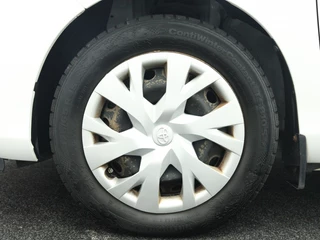 Toyota Yaris 1.5 Hybrid Active | Navigatie | Camera | Cruise control / 8