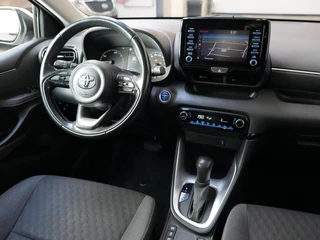 Toyota Yaris 1.5 Hybrid Comfort ✅Dode Hoek✅Adapt. Cruise✅Lane Ass.✅Navi✅Camera✅Clima✅ / 18