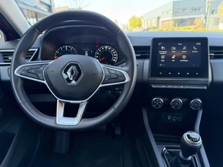 Renault Clio 1.0 TCe / Navigatie by Apple CarPlay - Android / 1e Eigenaar / ALL-Season banden / Cruise Control / PDC met optische / 11