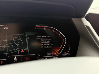 BMW 1 Series 116i Business Edition Zwarte grill | Apple Carplay | DAB+ | PDC V+A / 22