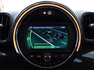 MINI Countryman 1.5 One NAVI/LEER/EL.KLEP/LED/16"LMV! / 13