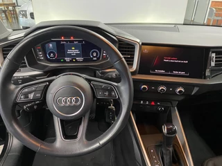 Audi A1 Sportback 25 TFSI Advanced edition/ 70KW/ Nederlandse auto/ Eerste eigenaar/ Achteruitrijcamera/ Parkeersensoren / 12