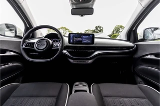 Fiat 500 RED 42 kWh | Camera | Carplay | Stoelverw. / 22