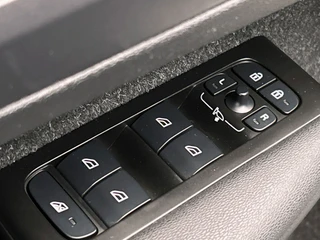 Volvo XC40 1.5 T4 Recharge | Apple/Carplay | Camera | Elek. Kofferklep | Climate/Control | Cruise/Control | / 33
