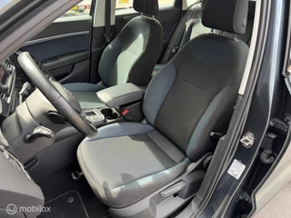 Seat Ateca 1.5 TSI Style Business Intense CLIMA*CRUISE*CARPLAY / 7