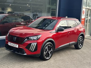 Peugeot 2008 1.2 Turbo 100 PK Allure | Nieuwste Model | Navigatie via Telefoon | LED Verlichting | Cruise Control | Hoge Zitpositie | Parkeersensoren | DAB | Digitaal Dashboard | Half Lederen stoelen | Lichtmetalen Velgen 17 inch |