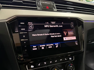 Volkswagen Passat Variant 2.0 TSI R-line Executive Business | VOL! | PANO | IQ.LIGHT | Dynaudio| Virtual | Leder | HuD | Trekhaak / 17