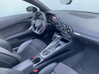 Audi TT RS Roadster TT 2.5 400pk 5-Cil Quattro B&O Camera Stoelverw. 20 Inch / 5
