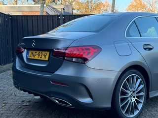 Mercedes-Benz A-klasse 250 e AMG Line / 10