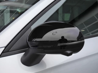 Leapmotor B10 Design ProMax 67.1 kWh | Wltp 434km | 750kg trekgewicht | Stoel en stuur verwarming | 360 graden camera | Lederen bekleding | Panoramadak | Led | Regensensor | Sfeerverlichting | Elektrisch verstelbare voorstoelen / 16