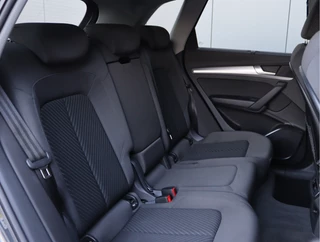 Audi Q5 50 TFSI e S-line  | Luchtvering | Trekhaak | Panoramadak | 92,3% SOH / 27
